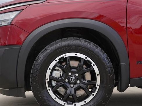 Used 2024 Nissan Pathfinder Rock Creek image 5