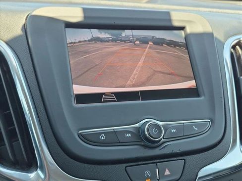 Certified 2023 Chevrolet Equinox LS FWD image 19