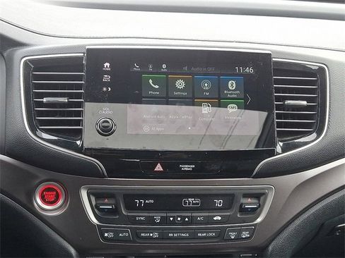 Certified 2022 Honda Pilot Special Edition image 13