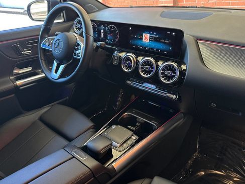 Certified 2023 Mercedes-Benz GLA 250 w/ Premium Package image 22