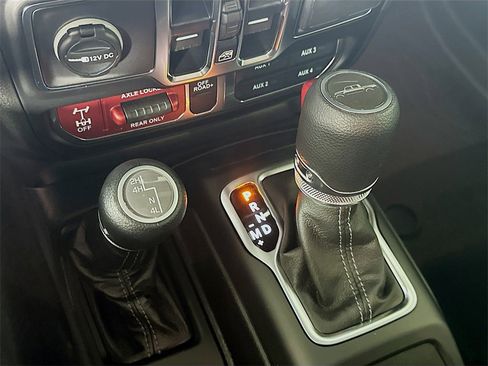 New 2026 Jeep Gladiator Mojave image 12