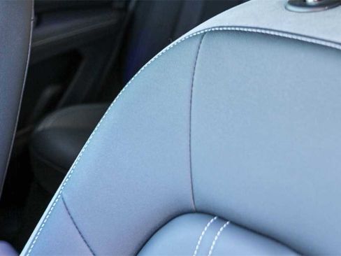 Used 2024 Audi Q4 e-tron Premium Plus image 25