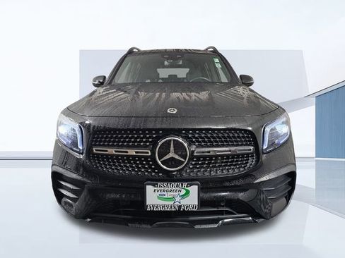 Used 2022 Mercedes-Benz GLB 250 4MATIC image 2