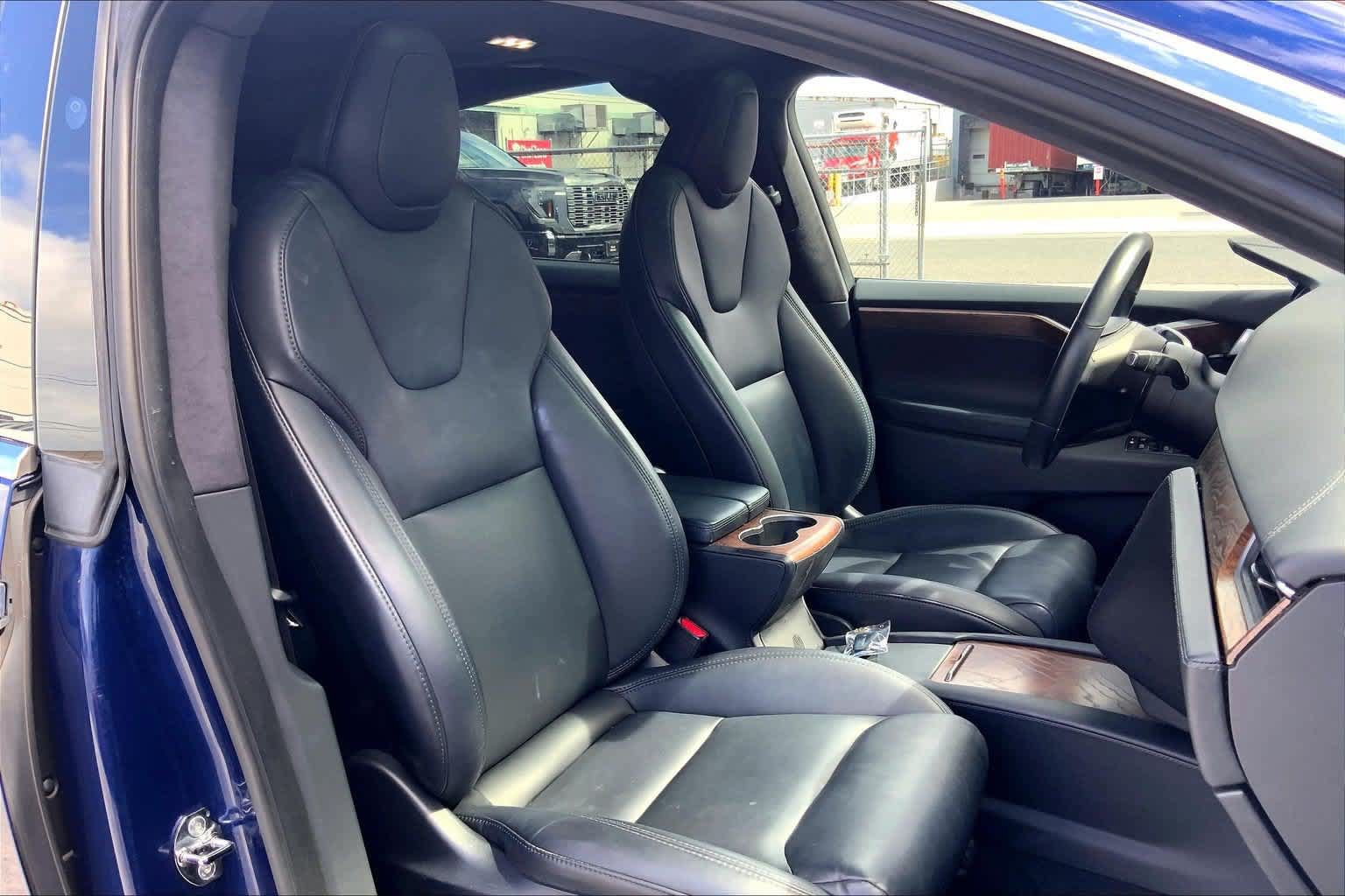 Used 2021 Tesla Model X Long Range AWD/4WD image 13