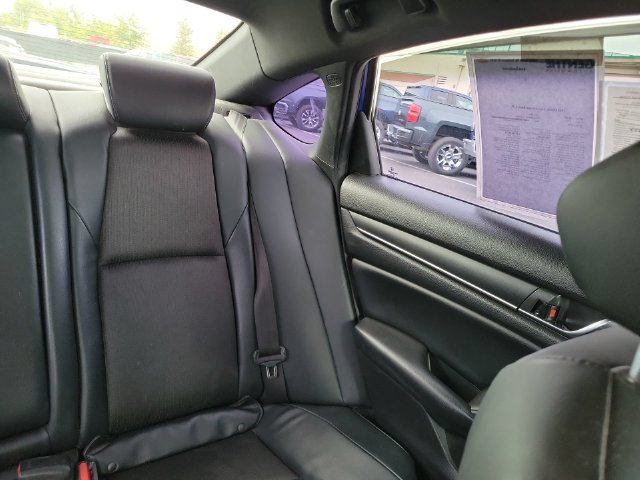 Used 2018 Honda Accord Sport image 14