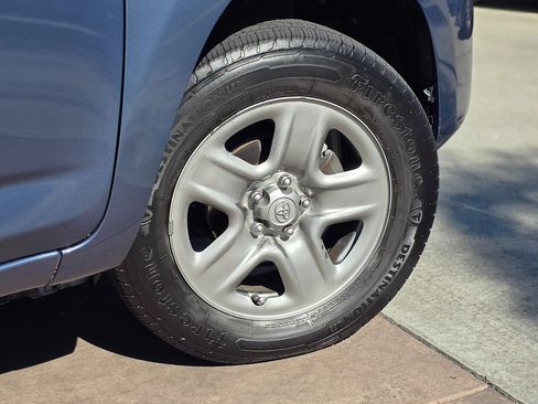 Used 2011 Toyota RAV4 4WD image 14