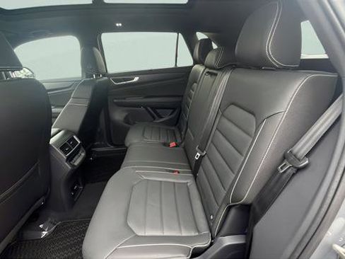 New 2026 Volkswagen Atlas Cross Sport SEL R-Line AWD/4WD image 21