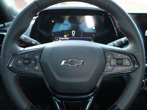 New 2026 Chevrolet Trax RS w/ Sunroof Package FWD image 12