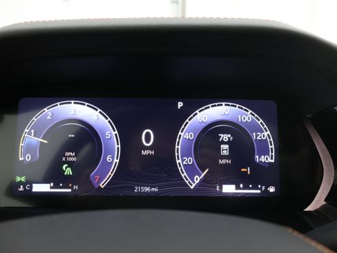 Used 2024 Jeep Grand Cherokee Summit AWD/4WD image 11