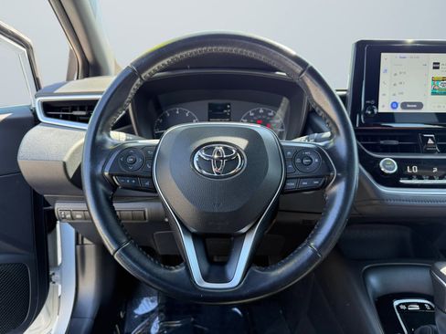 Used 2023 Toyota Corolla SE w/ Carpet Mat Package (TMS) FWD image 10