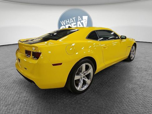 Used 2010 Chevrolet Camaro SS w/ LPO, Ground Effects Package RWD image 3