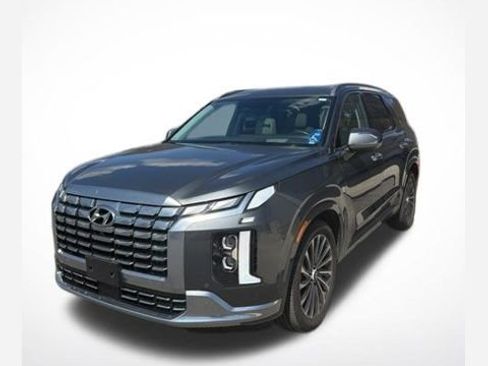 Used 2024 Hyundai Palisade Calligraphy image 1