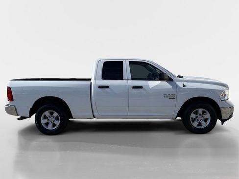 Used 2024 RAM 1500 Classic SLT image 7