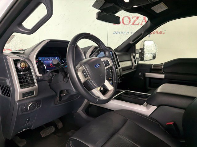 Used 2022 Ford F350 Lariat w/ Chrome Package AWD/4WD image 23