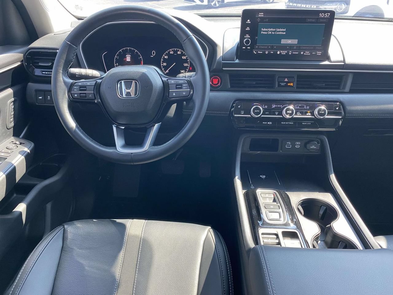 Used 2024 Honda Pilot EX-L image 10