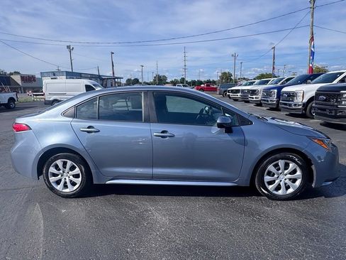 Used 2024 Toyota Corolla LE FWD image 7