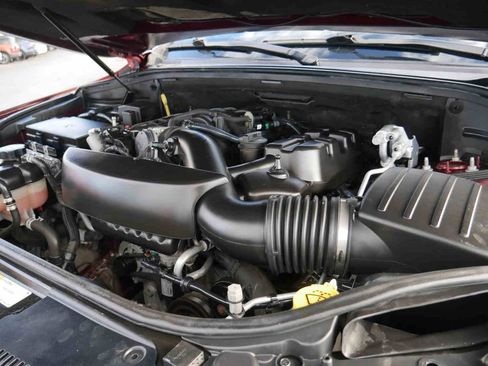 Used 2018 Jeep Grand Cherokee Limited w/ Trailer Tow Group IV image 12