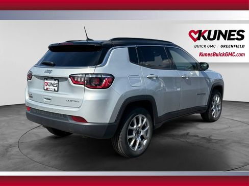 Used 2025 Jeep Compass Limited AWD/4WD image 10