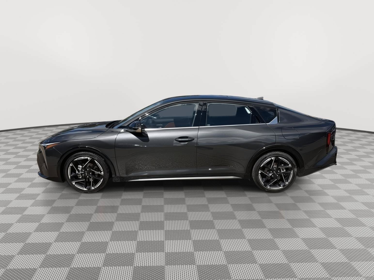 Used 2025 Kia K4 GT-Line w/ GT-Line Premium Package FWD image 4