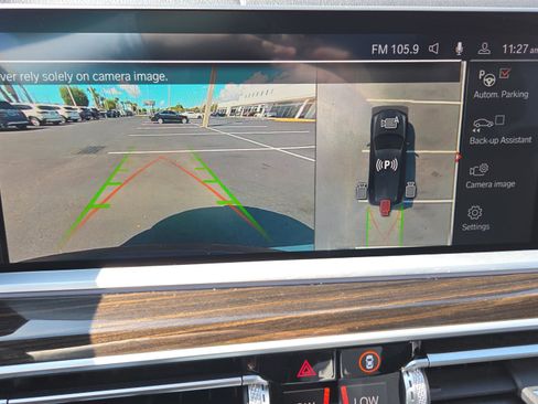 Used 2021 BMW X7 xDrive40i w/ Premium Package image 36