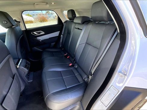 Used 2024 Land Rover Range Rover Velar S image 18