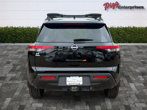 Used 2025 Nissan Pathfinder Rock Creek AWD/4WD image 10