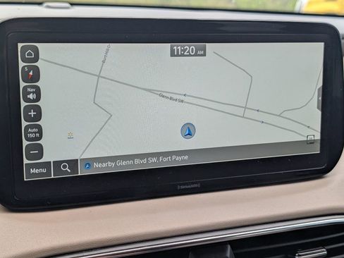 Used 2023 Hyundai Santa Fe SEL w/ Winter Weather Package image 15