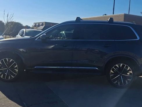 New 2026 Volvo XC90 B6 Ultra w/ Protection Package Premier image 2