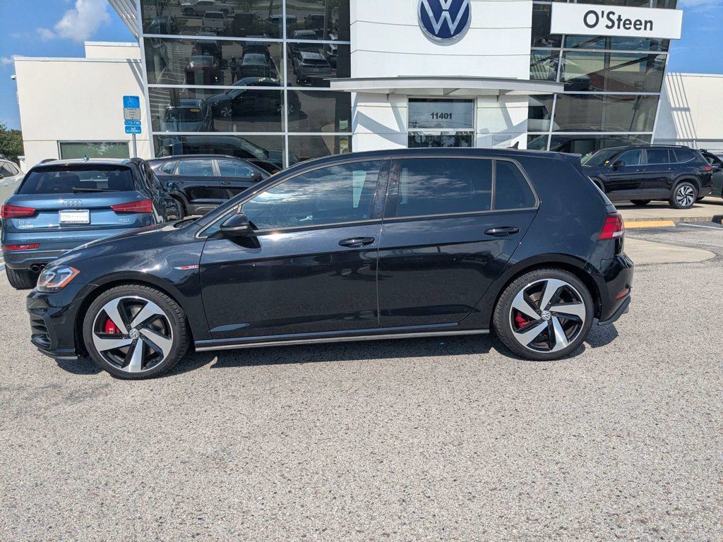 Used 2020 Volkswagen GTI SE FWD image 3