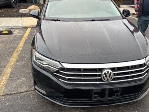 Used 2019 Volkswagen Jetta image 5