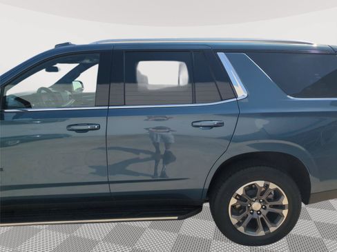 Used 2025 Chevrolet Tahoe LT w/ Comfort Package AWD/4WD image 29