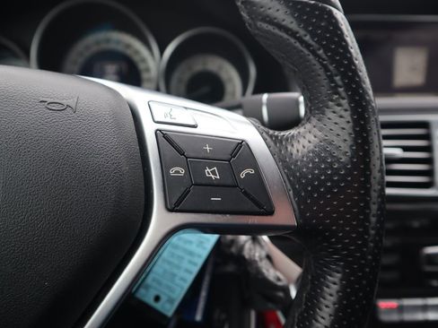 Used 2014 Mercedes-Benz E 550 Cabriolet image 21