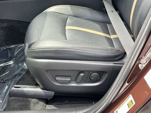 Certified 2024 MAZDA CX-90 Plug-In Hybrid w/ Premium Plus AWD/4WD image 28