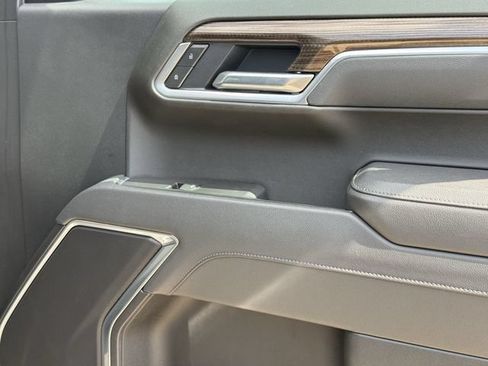 Certified 2026 Chevrolet Silverado 1500 LT AWD/4WD image 30