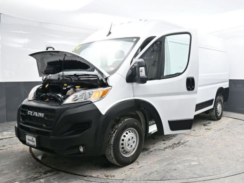Used 2024 RAM ProMaster 2500 w/ Convenience Group FWD image 40