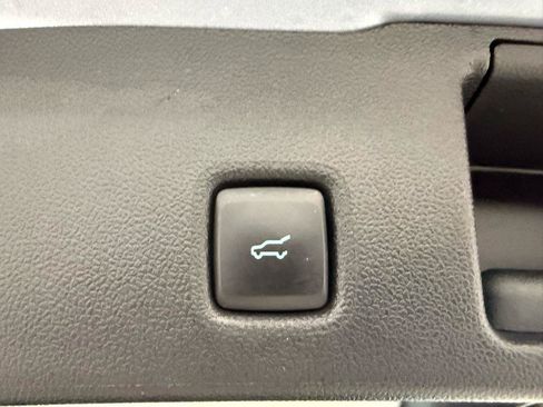 Used 2022 Ford Escape SE w/ Convenience Package AWD/4WD image 26