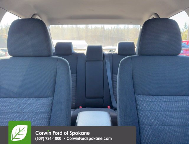 Used 2015 Toyota Camry LE FWD image 30