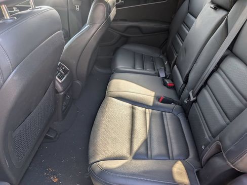 Used 2017 Kia Sorento EX FWD image 10