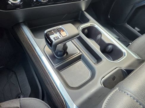 Used 2024 Chevrolet Silverado 1500 RST w/ Z71 Off-Road Package AWD/4WD image 22