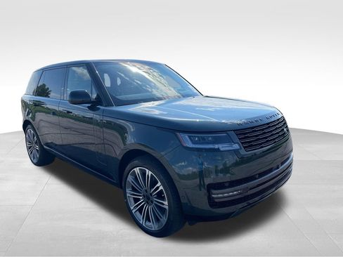 New 2026 Land Rover Range Rover Long Wheelbase SE AWD/4WD image 7