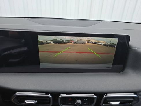 New 2026 Nissan Sentra SV FWD image 9