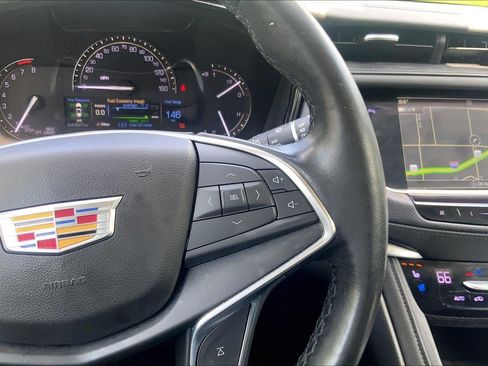 Used 2019 Cadillac XT5 Premium Luxury AWD/4WD image 20