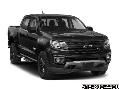 Used 2022 Chevrolet Colorado Z71 AWD/4WD image 10