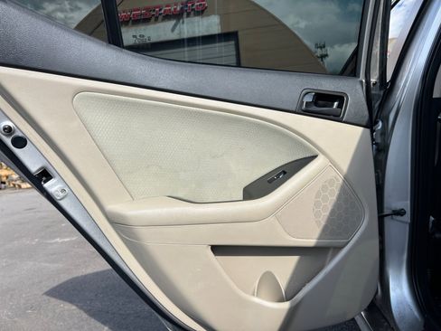 Used 2015 Kia Optima LX image 23