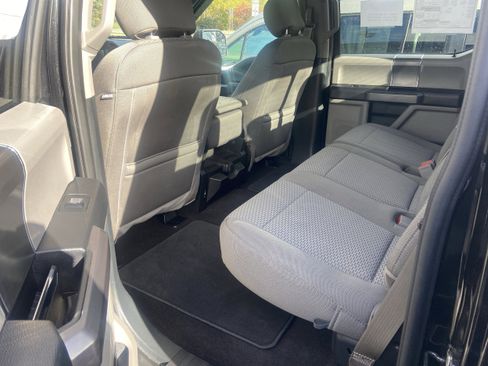 Used 2019 Ford F150 XLT w/ Equipment Group 302A Luxury image 7