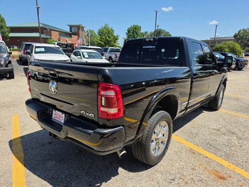 Used 2024 RAM 2500 Limited AWD/4WD image 5