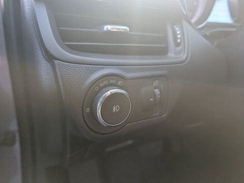 Used 2019 Buick Envision Essence image 16