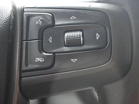 Used 2021 GMC Sierra 1500 AT4 w/ Technology Package AWD/4WD image 19