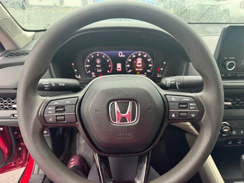 Used 2023 Honda Accord EX image 14