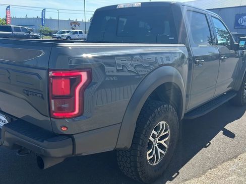 Used 2018 Ford F150 Raptor w/ Equipment Group 802A Luxury AWD/4WD image 10